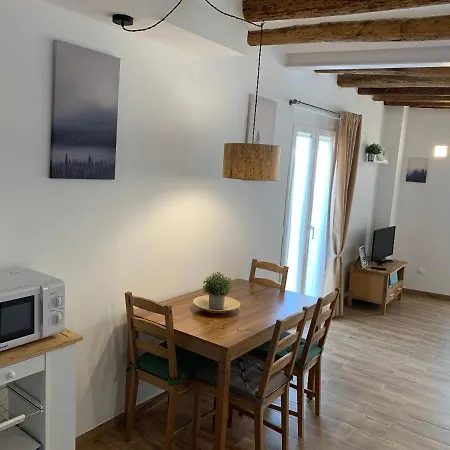 Impro Apartment Mora d'Ebre