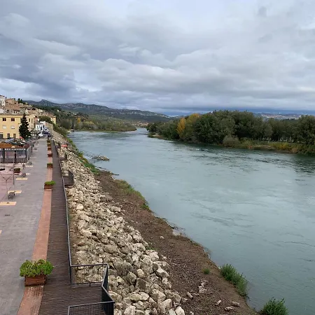 Apartment Impro Mora d'Ebre