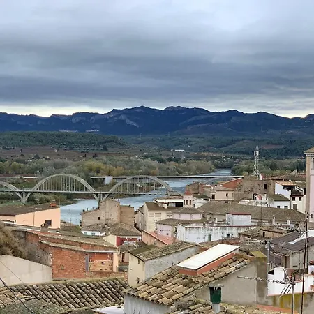 Impro Apartment Mora d'Ebre